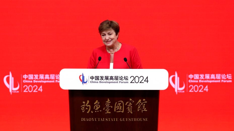 IMF Chief Urges China's Economic Overhaul with Pro-Market Reforms