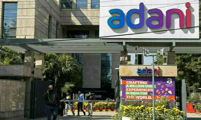 Adani Group Shares Plummet by $13.4 Billion Amid Renewed Hindenburg Accusations