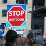 World Markets Rally Amid Washington's Frantic Efforts to Prevent Federal Government Shutdown