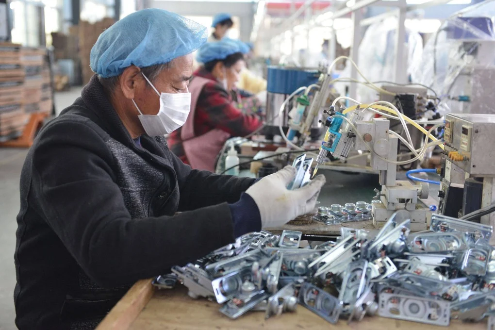 China's Economic Slowdown Deepens in August with Retail Sales, Industrial Output Missing Expectations