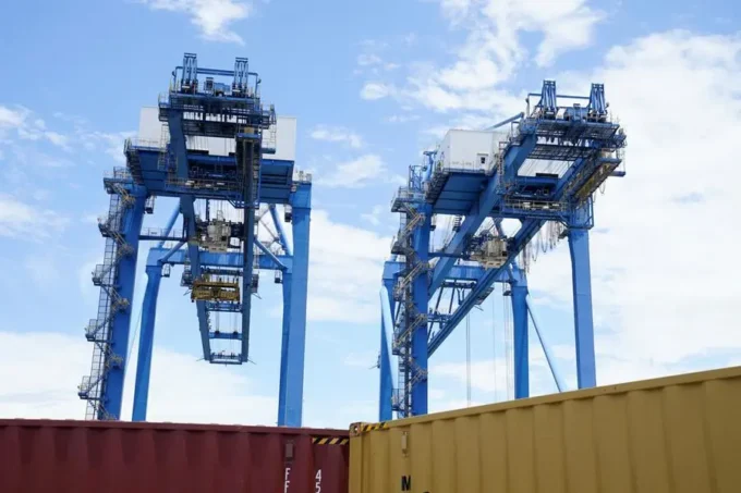 Angola Plans First Output at Cabinda Oil Refinery by Year-End