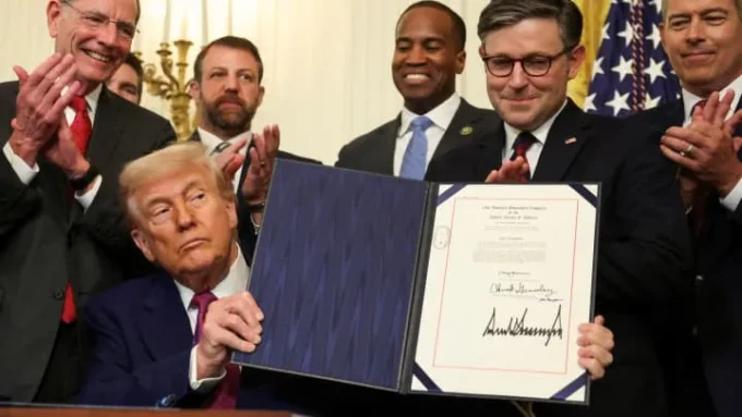 Trump Administration Sues California Over EV Mandates, Escalating Fight Over U.S. Vehicle Emissions Policy