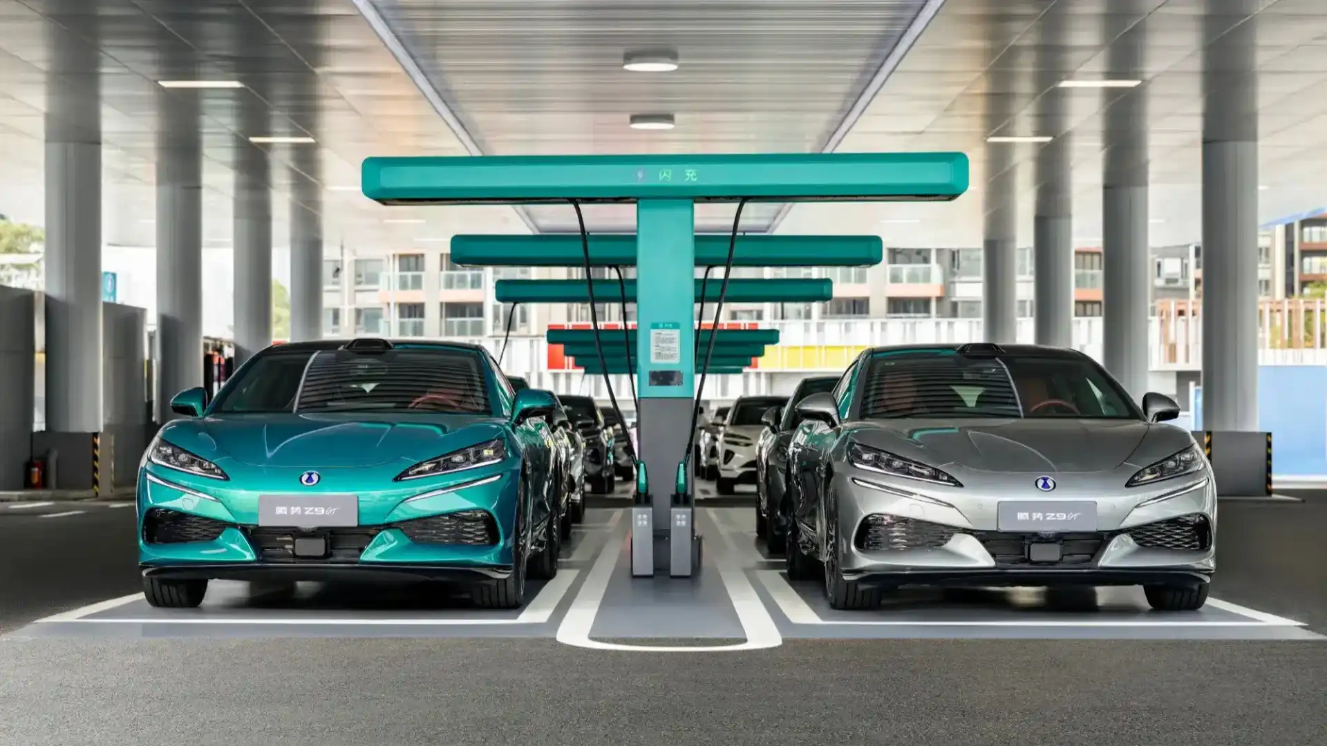 BYD’s Denza Z9GT Brings 5-Minute EV Charging to Europe With New Flash Battery Technology