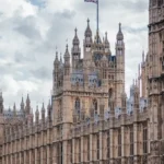 UK Raises Over £6 Billion in First Green Gilt Syndication in Five Years