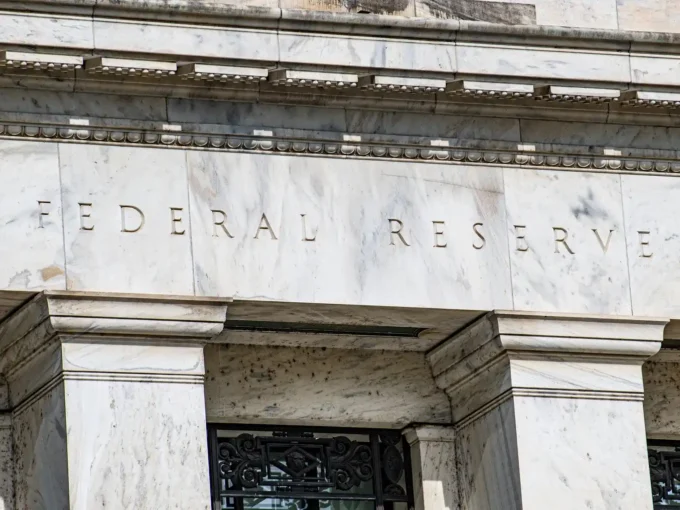 Money Market Funds Navigate Declining Rates as Federal Reserve Holds Steady
