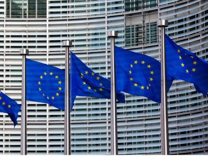 EU launches €20 billion green bond fund to support emerging markets