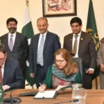 Pakistan advancing a carbon finance deal with visuals of carbon credits, renewable energy projects, and financial flows, highlighting a powerful shift in climate finance and sustainability investment.