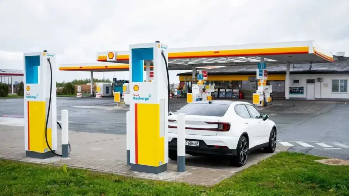 Shell Triple 10 EV concept showcases ultra fast charging and high efficiency electric vehicle technology