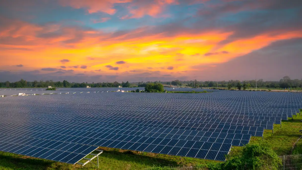 Indore launches 60 megawatt solar plant funded through green bond financing