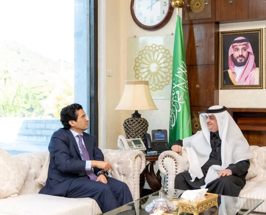 Pakistan and Saudi Arabia deepen energy cooperation amid rising global oil market risks