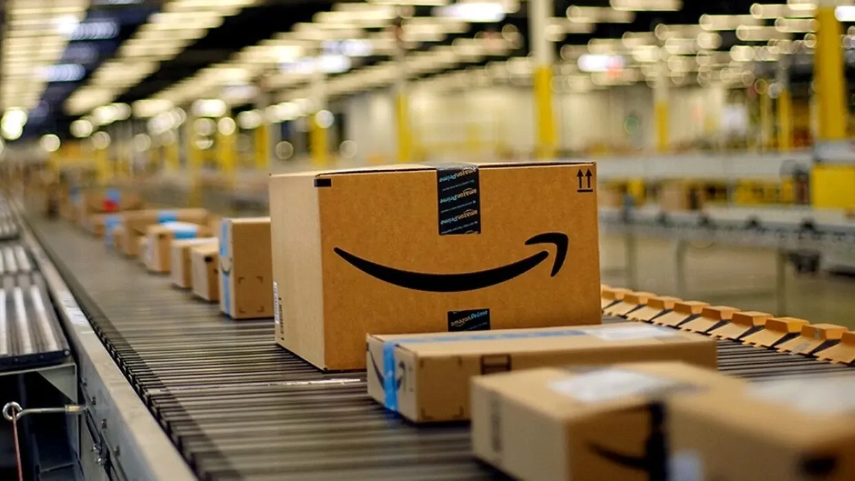 Amazon commits $48 billion to expand its investment in India, strengthening e-commerce, cloud infrastructure, logistics, and the country’s digital economy