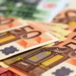 CA Immo raises 300 million euros through a green bond issuance to finance sustainable real estate and energy-efficient building projects.