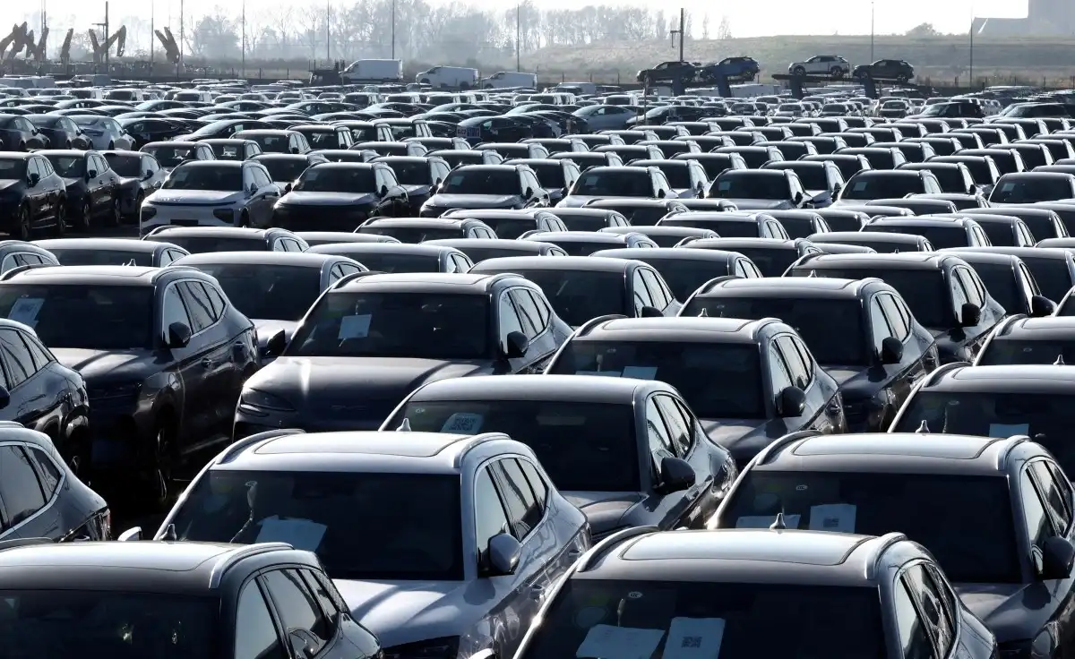 China’s car sales downturn deepens as Volkswagen tests a new electric vehicle strategy in the world’s largest auto market