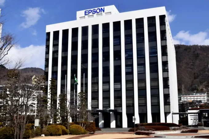Seiko Epson issues a ¥20 billion five-year unsecured green bond to finance eligible environmental projects and investments.