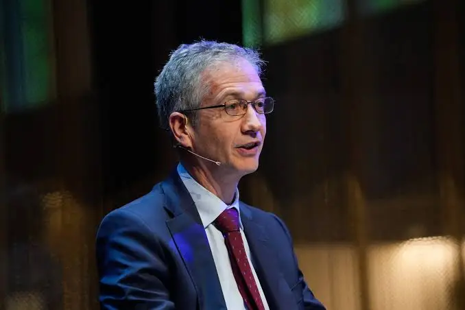 BIS chief warns debt could complicate future crises, highlighting global debt, financial stability, monetary policy, and economic risks