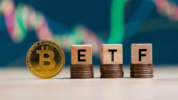 U.S. spot Bitcoin ETFs record $89.9 million in net outflows as BTC trades about 32% below its October 2025 all-time high.