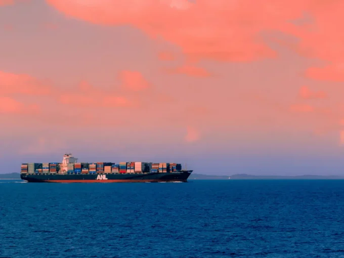 DP World plans a Nigeria port hub as part of a $3 billion Africa push, highlighting port infrastructure, logistics, trade, and investment