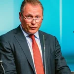 Norway’s sovereign wealth fund loses $30 billion as bond prices fall, highlighting fixed-income investment losses, global bond markets, portfolio performance, and interest rate risks