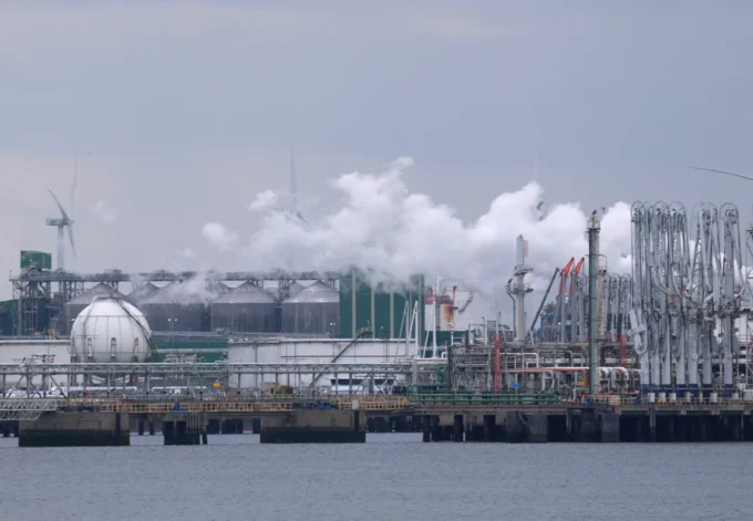 South Africa’s first 2,000 MW gas-to-power tender failed after bidders could not meet mandatory gas-supply assurance requirements.