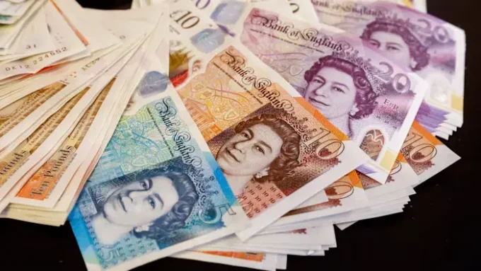 Sterling eases as a French bond rally revives the euro, highlighting pound sterling, euro exchange rates, French bonds, and currency markets