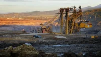 Zimbabwe’s lithium and gold industries support economic growth plans, highlighting mineral extraction, mining investment, critical minerals, and export revenue